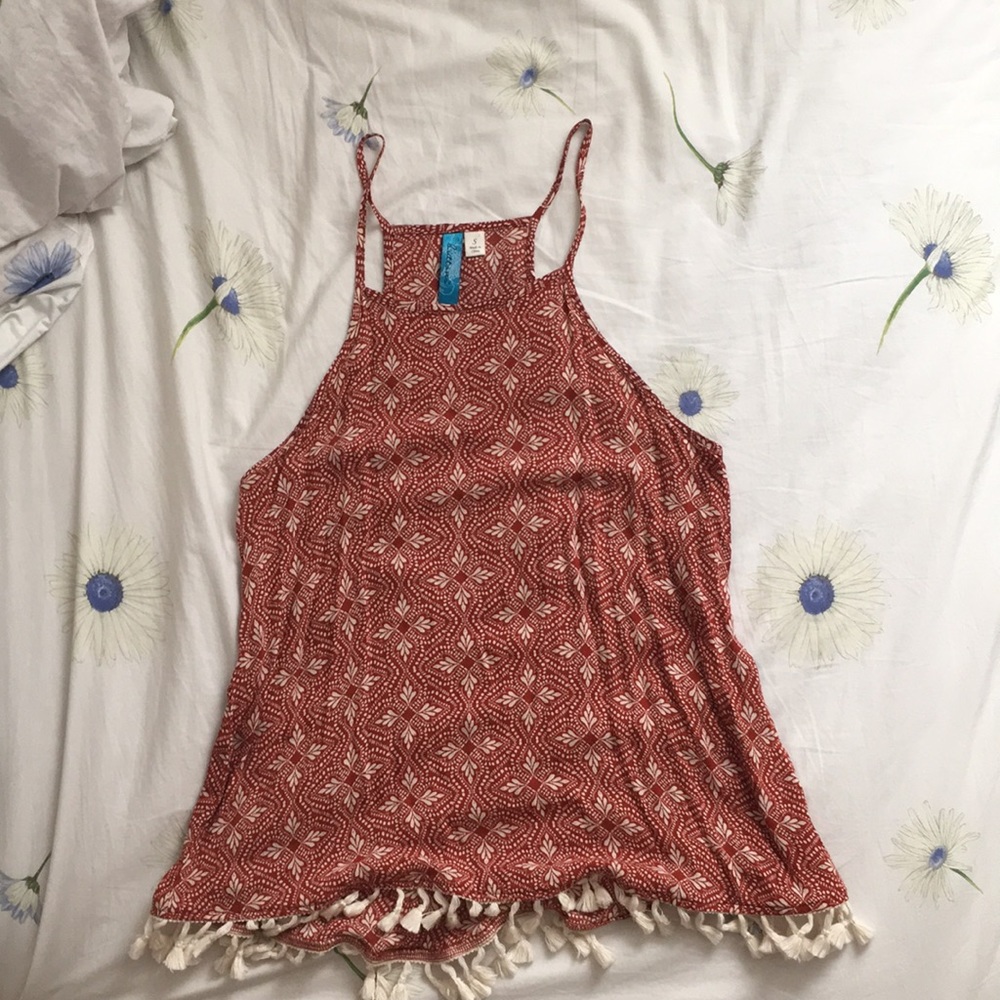 Francesca’s pattern rust-colored tanktop